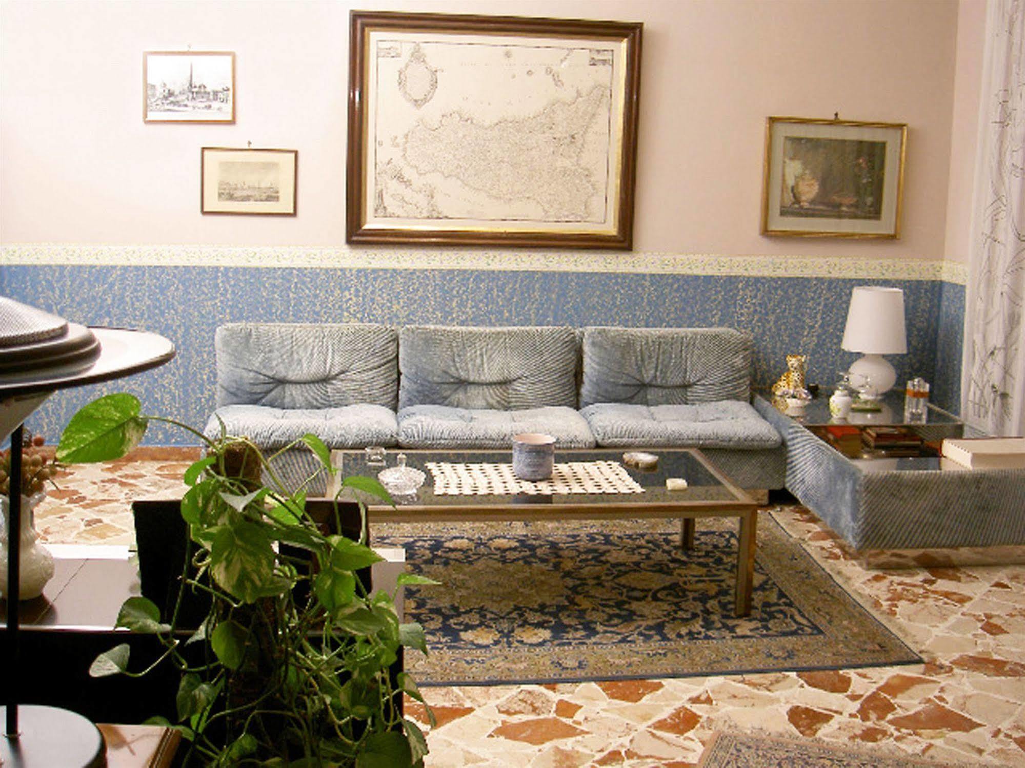 Casa Tina Maugeri Bed & Breakfast Catania Exterior photo